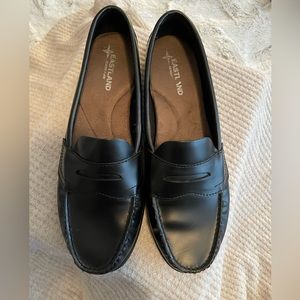 Women’s Penny Loafers SZ 10